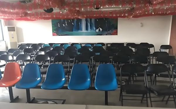 深圳留学生落户准备的资料_这该颁什么奖？64岁马特乌斯携26岁女友出席金球奖颁奖典礼 这该颁行招显示股书永安